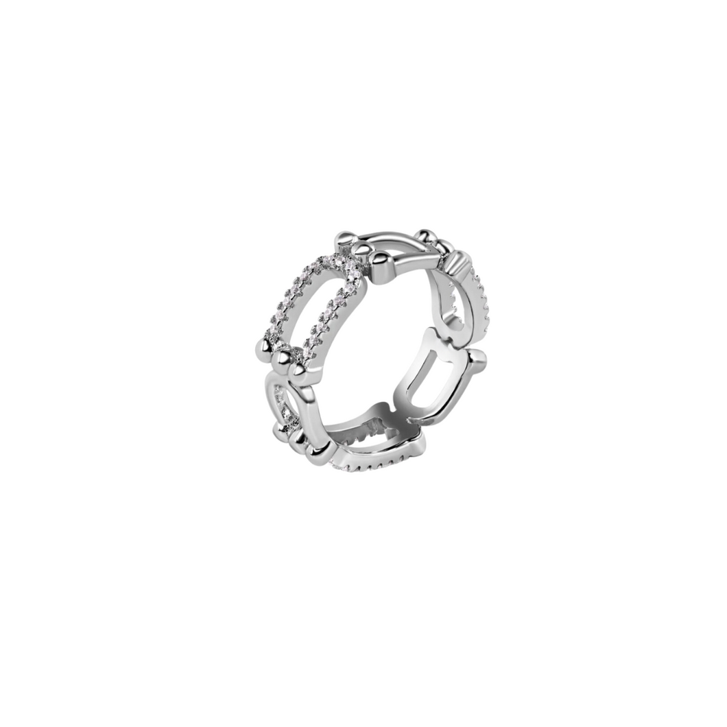Adina Ring