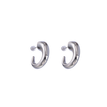 Load image into Gallery viewer, Jelan Hoops
