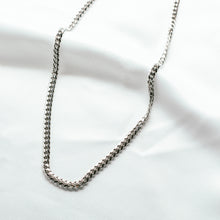 Load image into Gallery viewer, Torre Necklace
