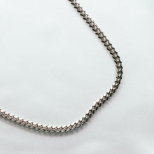 Load image into Gallery viewer, Torre Necklace
